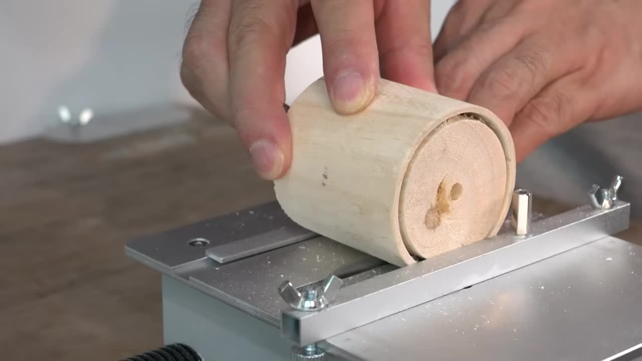 Cutting Wood Mold Parts