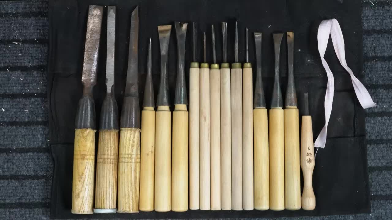 Refining Wood Mold