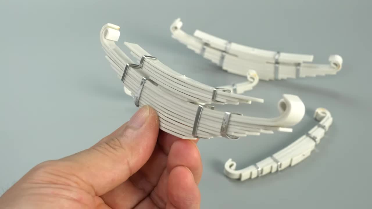 叶片弹簧集合