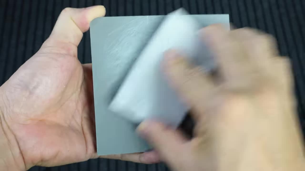 打磨板材表面