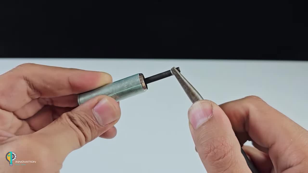 Extract Graphite Rods